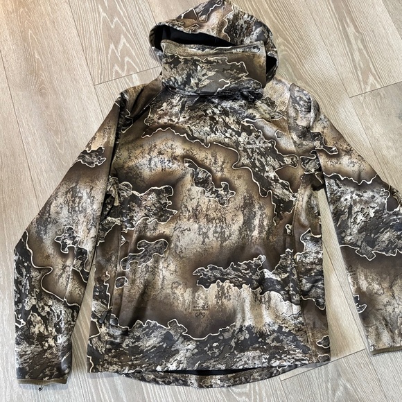 Realtree Men’s Camo Hoodie Pullover Size Medium (38-40) Built-in Neck Gaiter - Picture 1 of 3